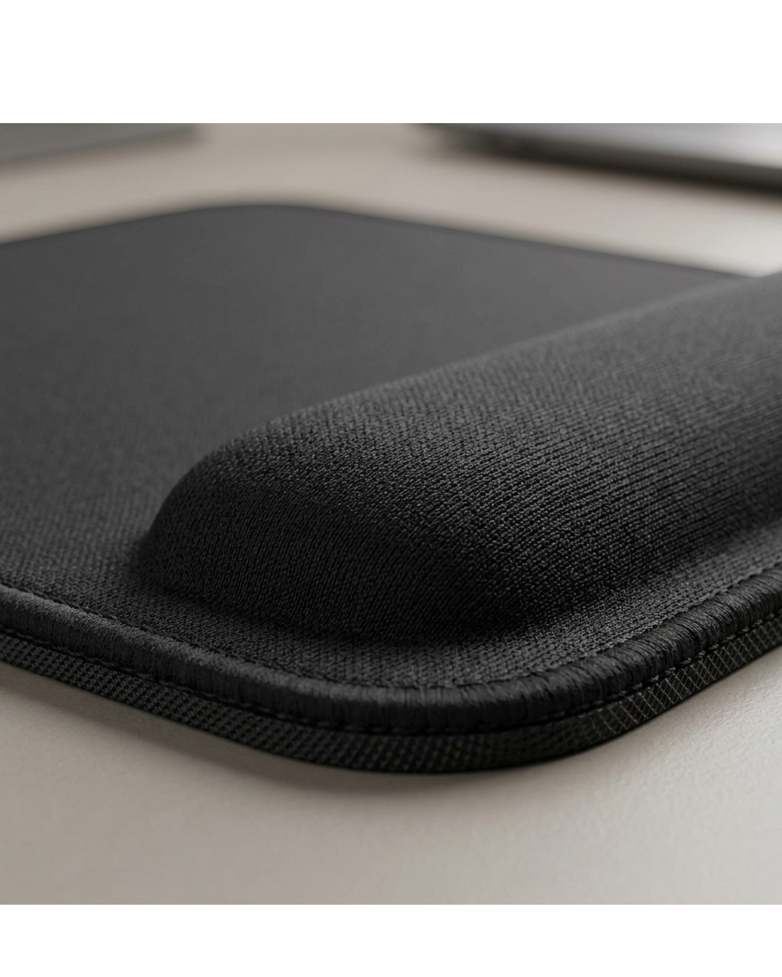 Vbrio Wrist Rest Mouse Pad Black 9 x 8 in