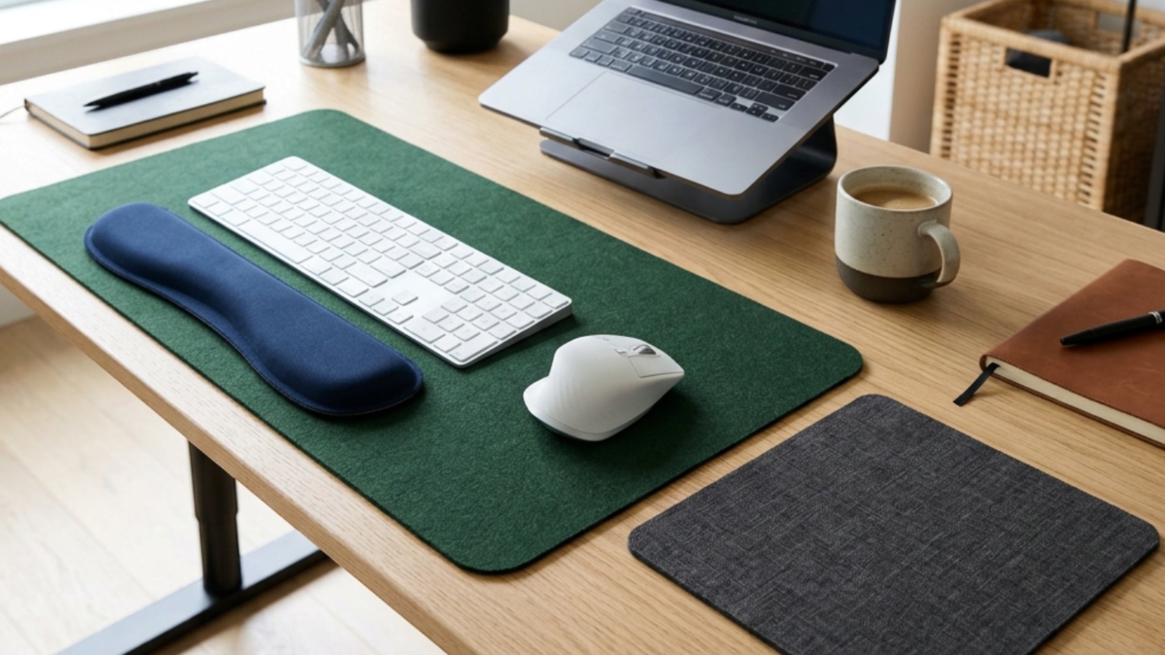 Vbrio mouse pads